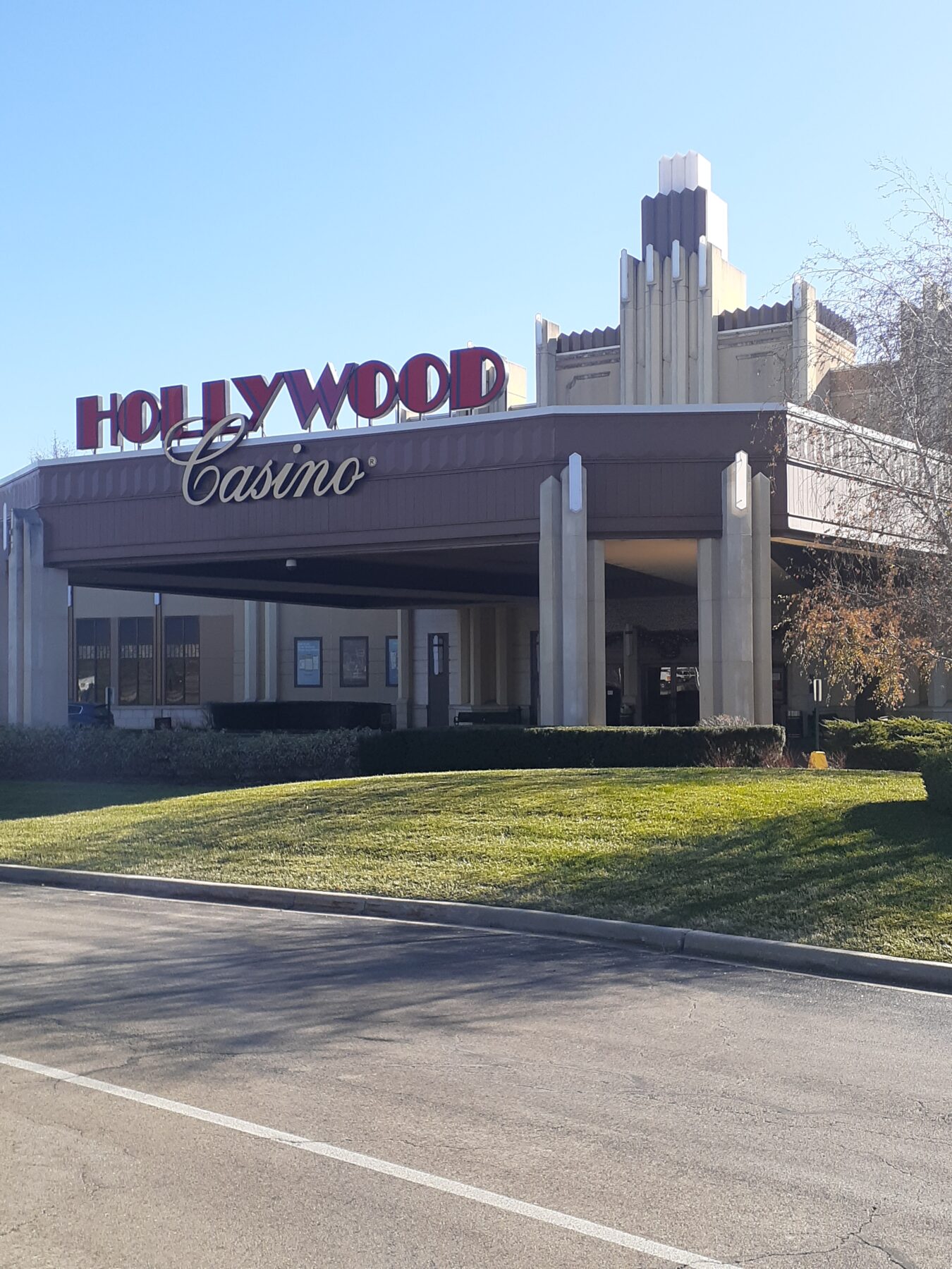 Hollywood Casino Joliet Sportsbook - Blog - Square Bettor
