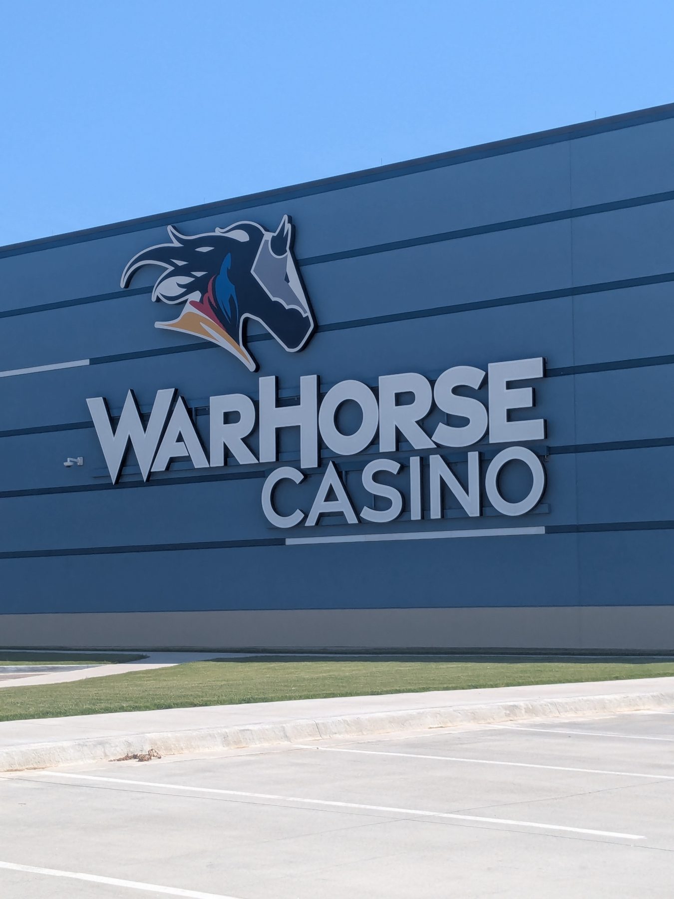 WarHorse Lincoln Sportsbook Review - Blog - Square Bettor