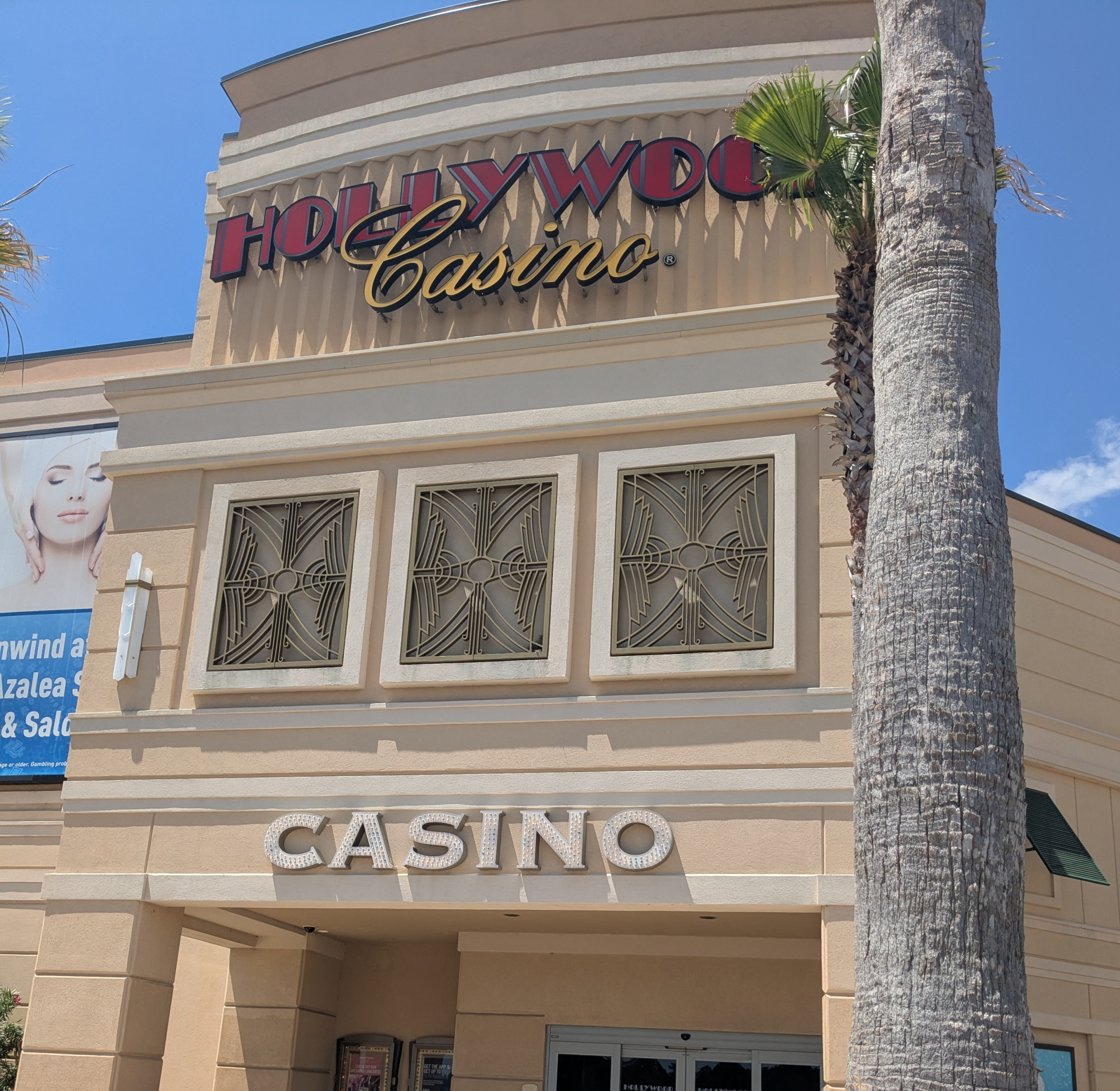 Hollywood Gulf Coast Sportsbook Review - Blog - Square Bettor
