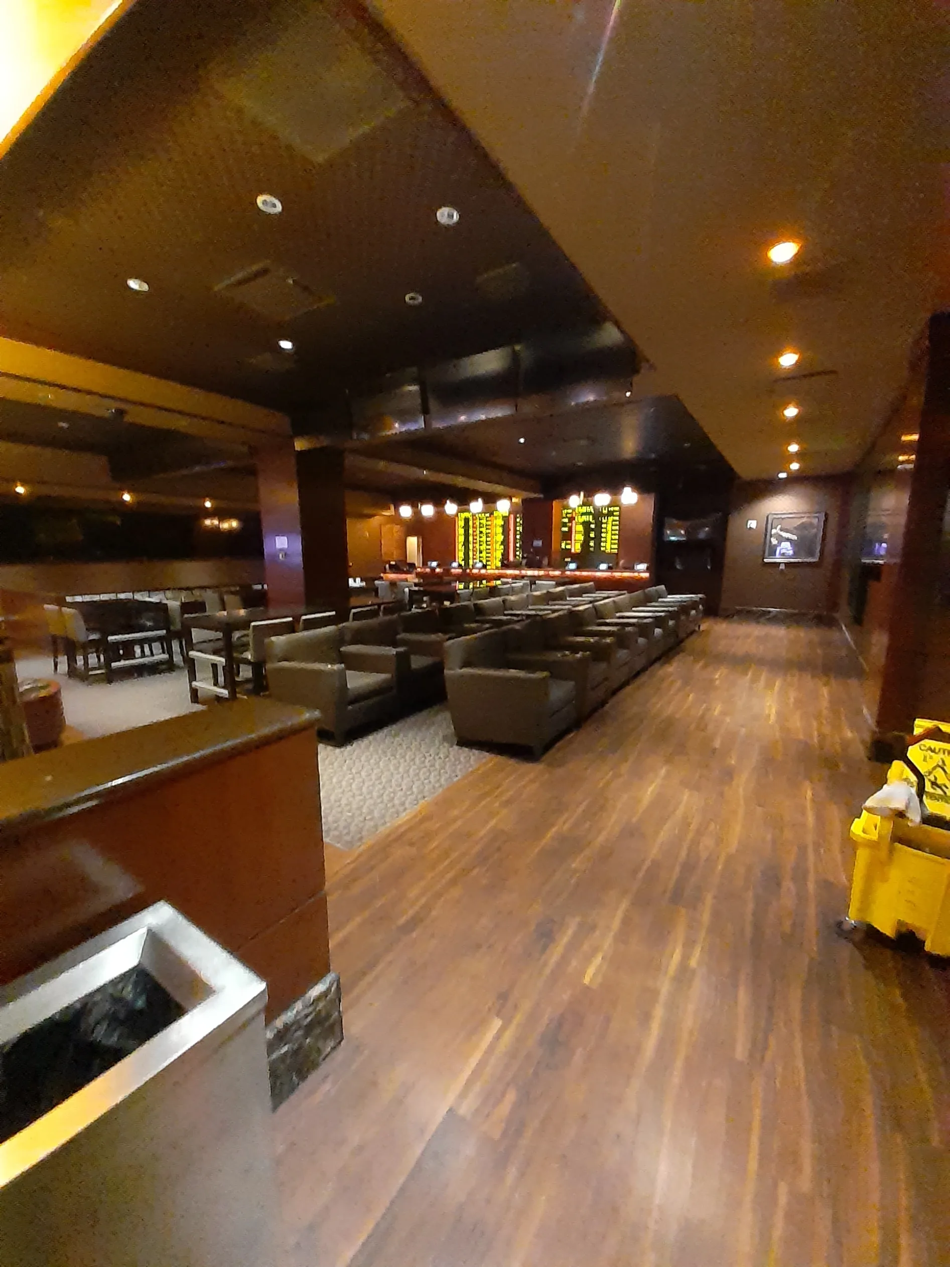 Golden Nugget Las Vegas Sportsbook Review III