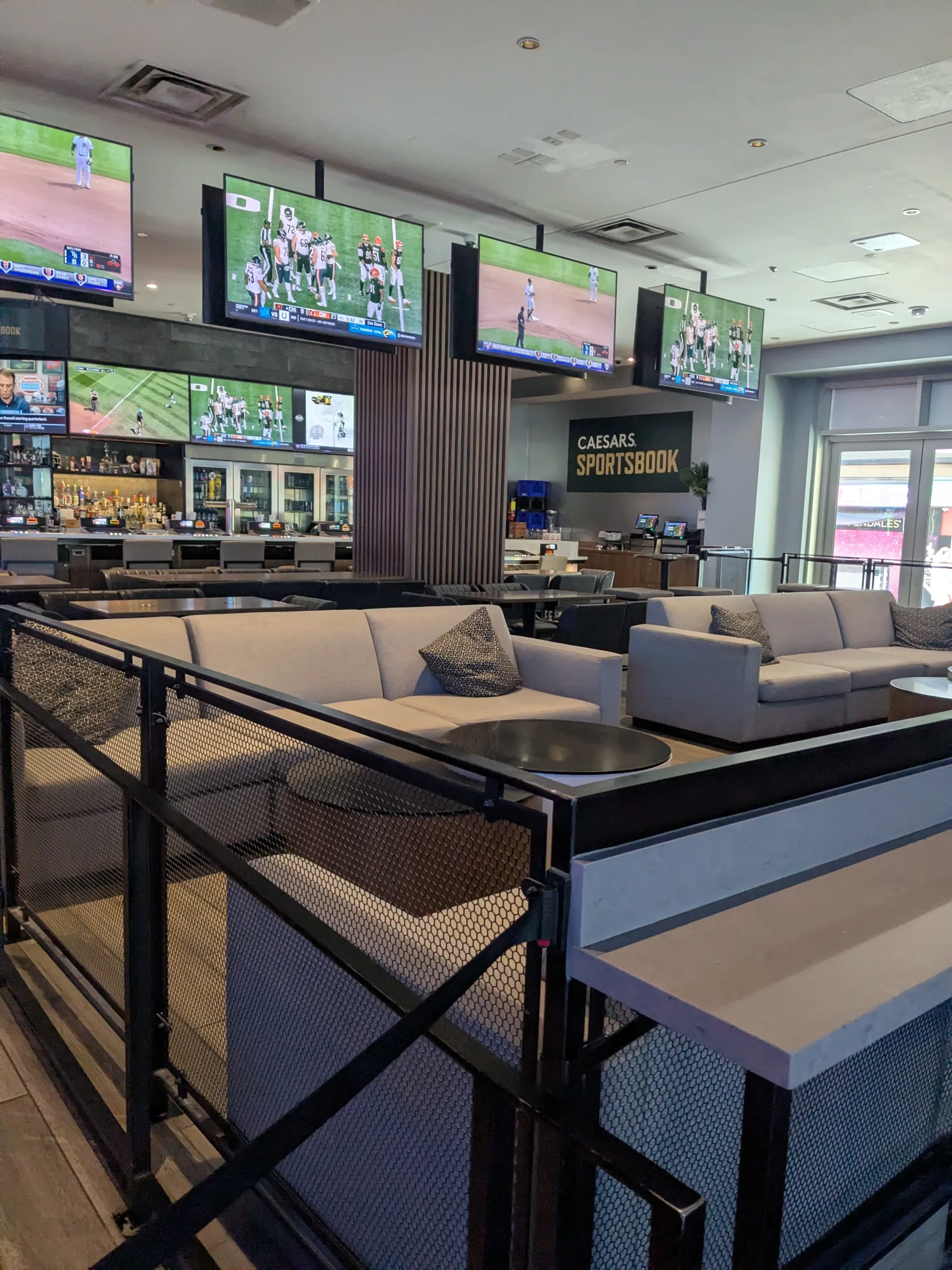 The LINQ Las Vegas Sportsbook Review IV The LINQ Las Vegas Sportsbook Review IV - Blog - Square Bettor